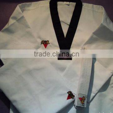 Large Size Extra Size Factory Lowest Price Wtf Taekwondo Uniform photo-2