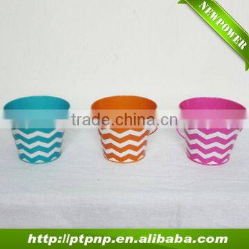 Wave design Mini metal Flower Pots