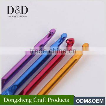 Hot Sale Practical Colorful Fashionable Crochet Hook Kit photo-3