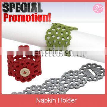 Red snowflake style felt napkin ring for christmas