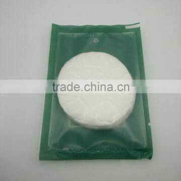mini hotel cotton pad in hotel amenities