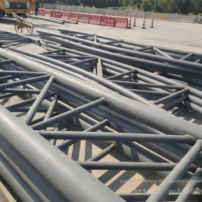 Пожароустойчивые лестницы и лифты с стальным каркасом, ландшафтные мосты с трубчатыми фермами, конструкции коробчатых балок-ферм, монтаж вторичного стального каркаса, индивидуальная обработка пространственных ферм