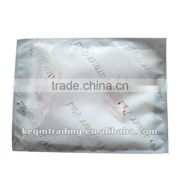 instand adhesive heating pad using menstruation