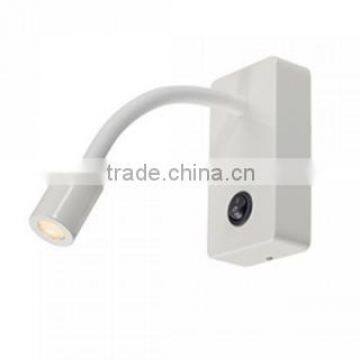 Warm White Barcelona Red Goose Neck Bedding Wall Light photo-4