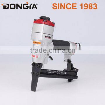 22 Ga. 7116L Long Nose Air Stapler photo-2