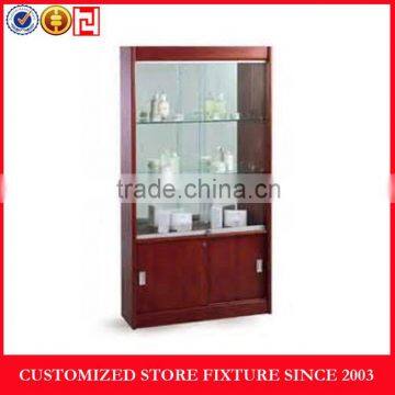 Clear jewelry display cabinets