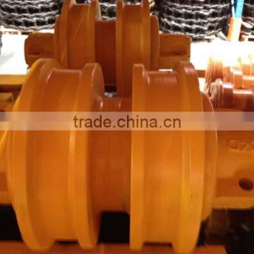 OEM quality D4D bulldozer track bottom roller double flange