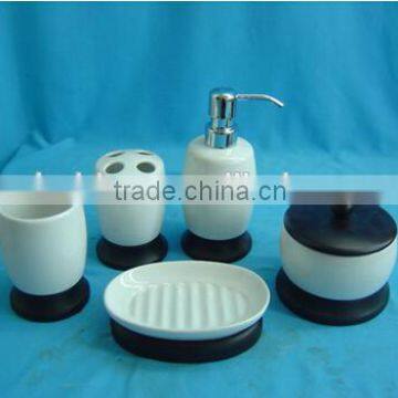 Chaozhou factory  Customized logo white ceramic 5 pieces bathroom set