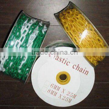 Plastic warning chain