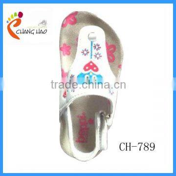 2014 Beautiful Flower PU Girls Slipper