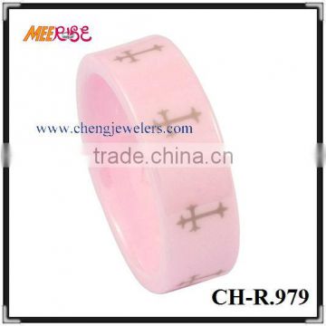 High quality plat pink ceramic cross ring