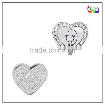 Custom engraving monkey shape on snap charm