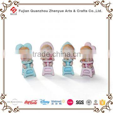 Polyresin Baby Sculpture With Chair Shoes Horse Photo Frame Leaf Holding Baby Figurine Resin Cute Baby Statue photo-2