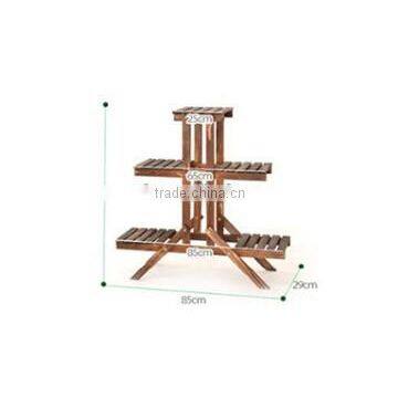 Practical a variety of solid wood flowerpot placed