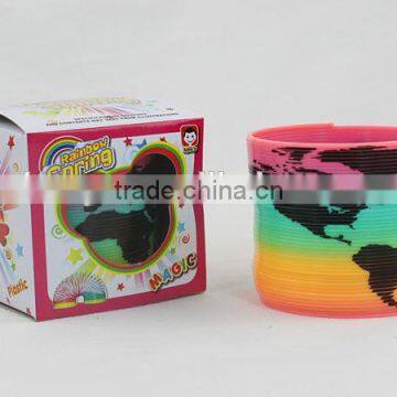 colorful plastic magic rainbow spring with printed map toys/hot sale rainbow circle