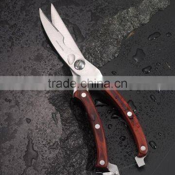 Wood handle professional poultry shears