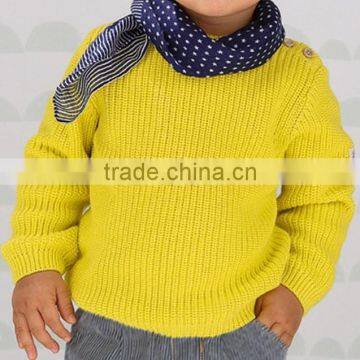 High Quality baby sweater design with shoulder woode button (BKNB05)