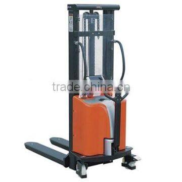 Semi-electric Stacker SSPM series