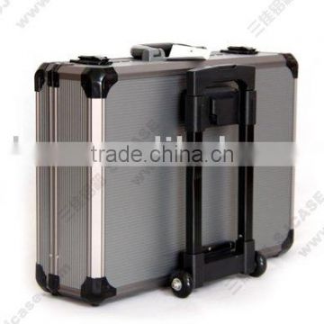 aluminum luggage traveling case