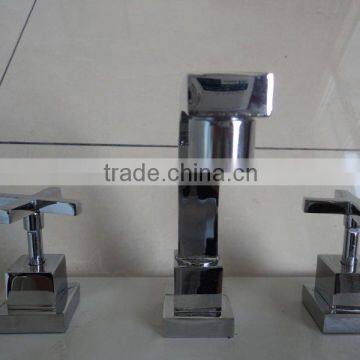 new square kitchen faucet