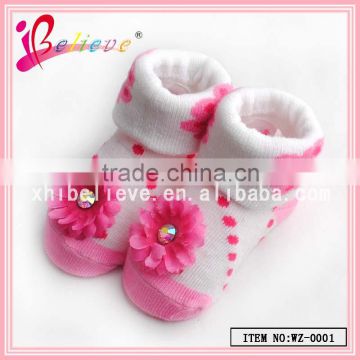 Baby products cheap socks wholesale price,nice flower custom socks for girls