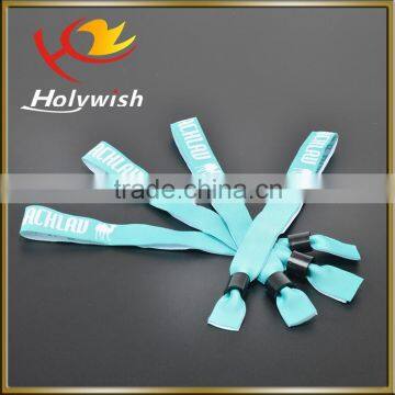 China Manufacturer of Custom Logo Designed Wristband photo-3