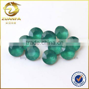 Colored glass stones foil back stones , emerald green loose crystal stone                        
                                                                                Supplier's Choice