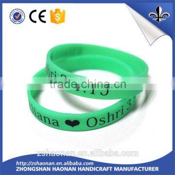 China factory new colorful silicone wristband wholesale