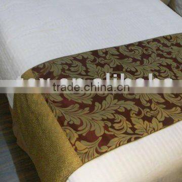 100% Polyester hotel Bed Runner and bed spread