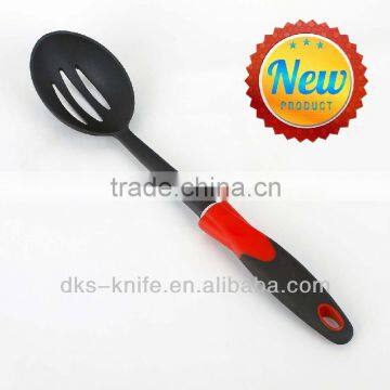 TSY005-SLS Black Nylon Slotted Spoon with Red PP and Black TPR handle Nylon Kitchen Tools