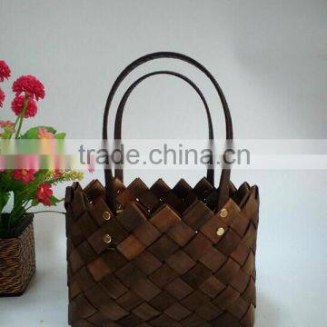 Classical country wood chip shopping basket