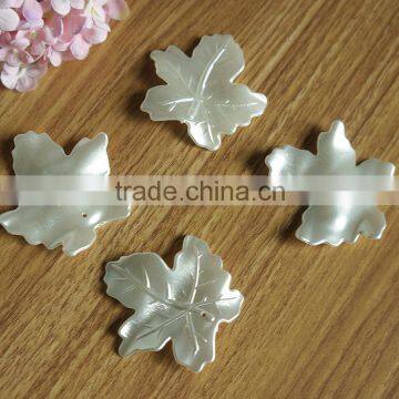 Factory Wholesale full design maple leaf shape 50*51mm Pearls Fancy Pearls loose imitation ABS Plastic beads supplier