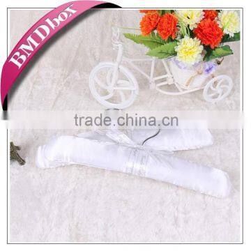 family and hotel leave no trace silk coat hanger for business suit