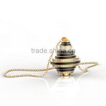 Make Your Beautiful MUB 2016 Dubai Exhibition Newest and Creative Design Perfume Jewelry Wholesale Refillable Perfume Pendant photo-2