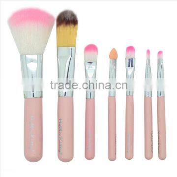 Hot Sell Professional 7pcs per Set Hello Kitty Makeup Brushes Pink Wood Handle Synthetic Hair Make up Brush Set photo-4