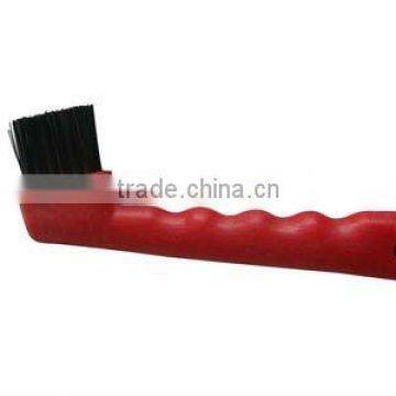 plastic handle horse hoof pick with pp bristles