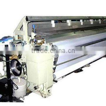 Water-jet Loom
