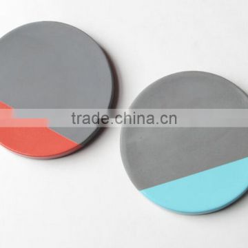 Concrete coasters with color painted edge