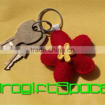 2017 Hand-Stitched Felt Keychain Red Flower made in China