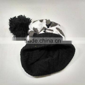 Manufacturers Supply Outdoor Camouflage Hats and Explosion Knitted Winter Hats Wholesale Order photo-3