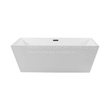 Freestanding apron bathtub 532