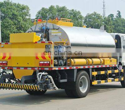 4x2 Left Hand Drive Dongfeng Euro5 180HP 7m3 Asphalt Distributor Trucks for Sale