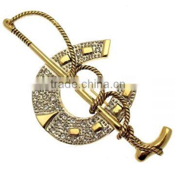 Wholesale Zinc Alloy 6.2*3.2cm Gold & Silver Tone Polo Mallet & Horse Shoe Brooch