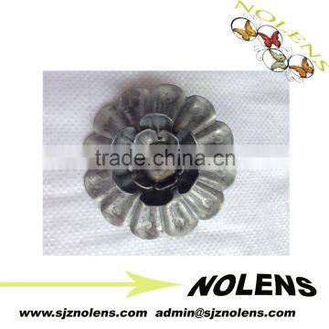 Decorative wrought iron stamped metal leaves for garden fence&gate
