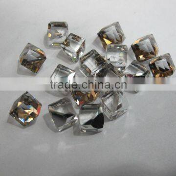 4mm Transparent style assorted colors ice cube crystal glass beads.Applicable to the necklace earrings etc.CGB014