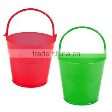 New Funny Hot Sale Custom Mini Festive Christmas Color Pails Cheap Promotional Novelty Small Plastic Buckets with Handle