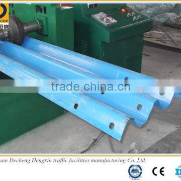 China Powder Coating Steel three beam Highway Guardrail