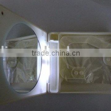 plastic cosmetic mirror with light