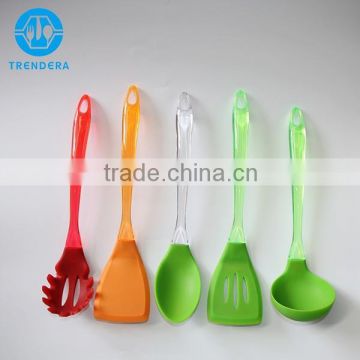 Heat resistant food grade silicone utensils