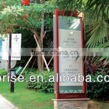 Metal outdoor display pylon sign